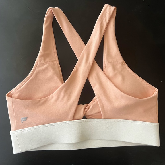 Coral Fabletics Oasis twist front sports bra (S) - Picture 2 of 2